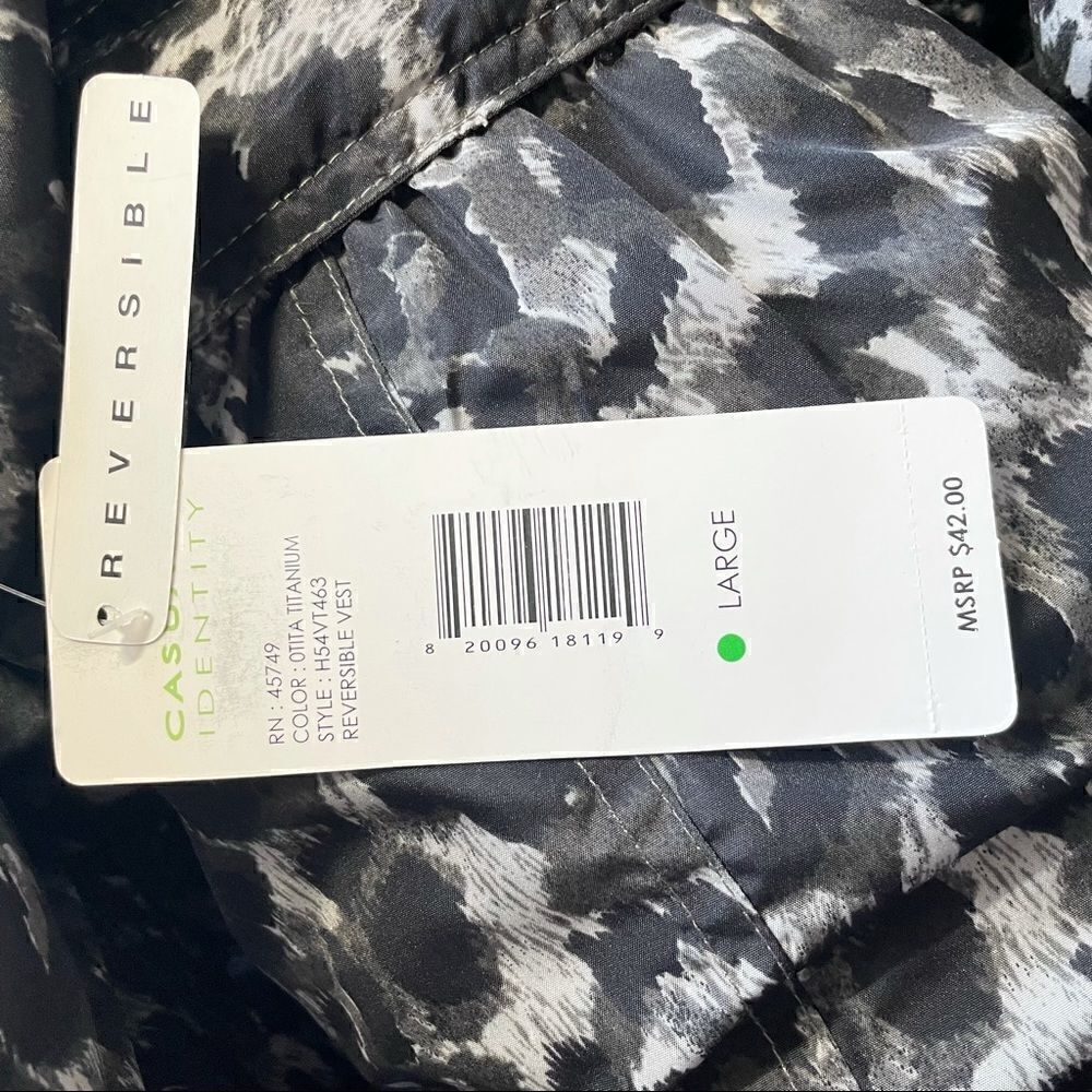 NWT Casual Identity Reversible Vest size larger - Picture 14 of 16